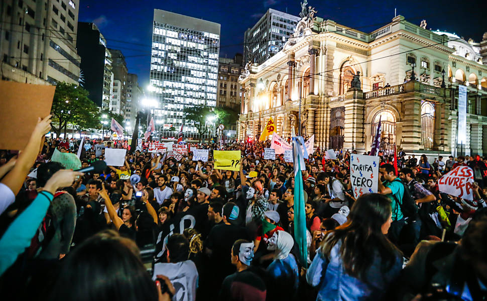 Manifestações Populares Manifestações-Populares-protestos-em-SP